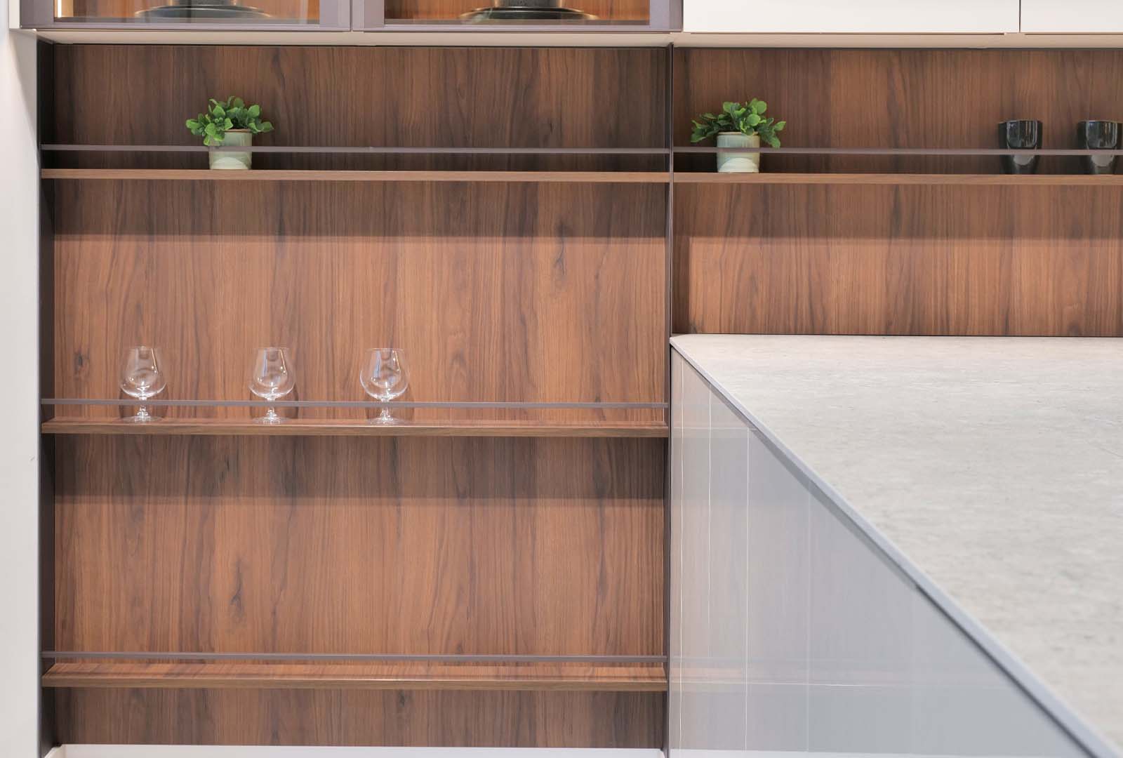 Satin_lesk_dekton_grigio_orech_warmia (7)